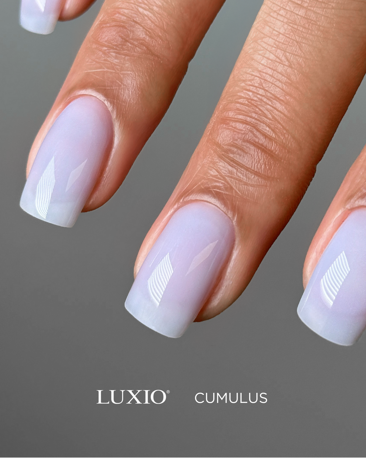 Akzentz Luxio Cumulus 15 mL color gel bottle with swatch