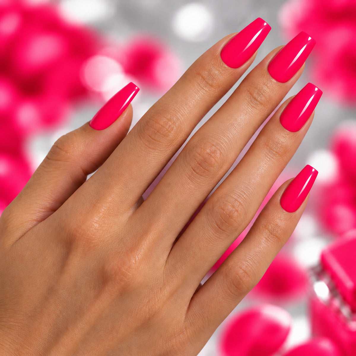 BEMI Creami Scandal O29 nails in a color photo.