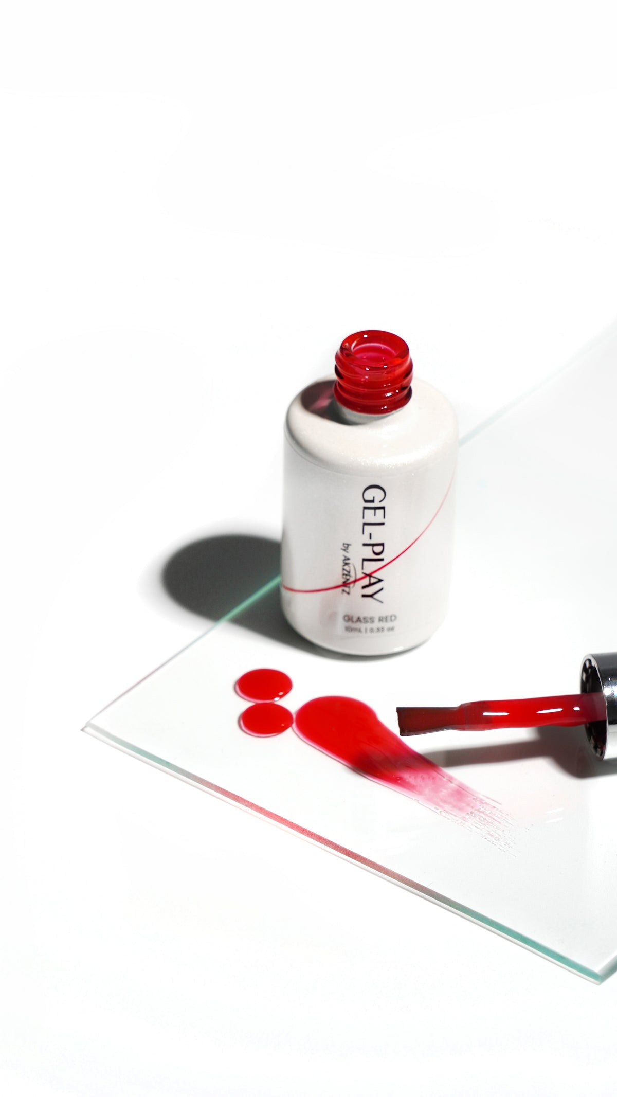 Brush with Akzentz Gel-Play Glass Red translucent gel drops