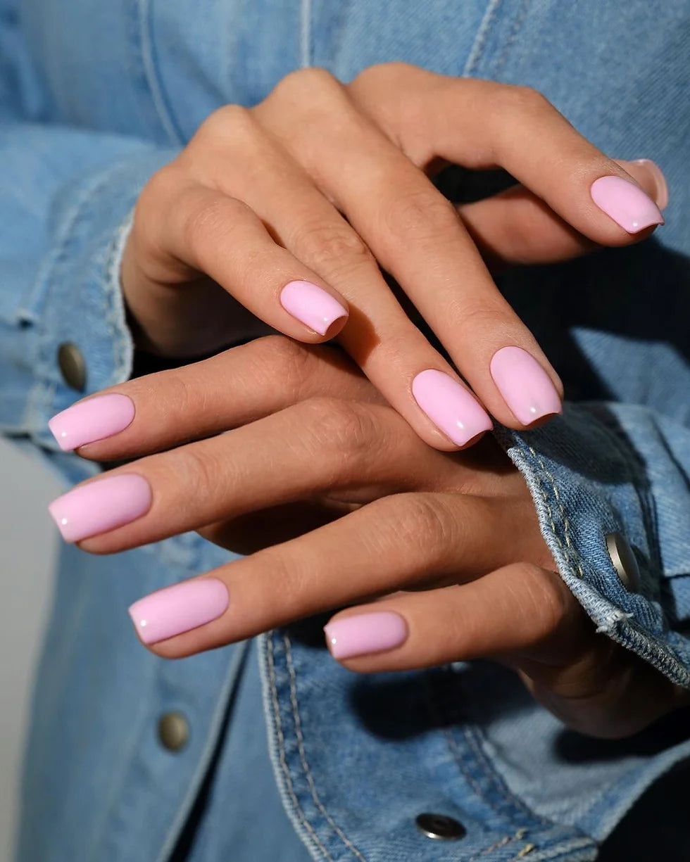 Akzentz Luxio Afterglow gel color and finish