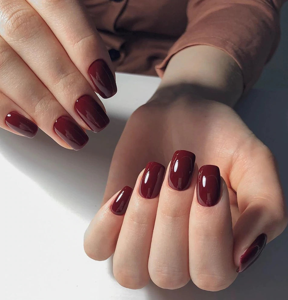 Akzentz Luxio Beguiling gel color and finish