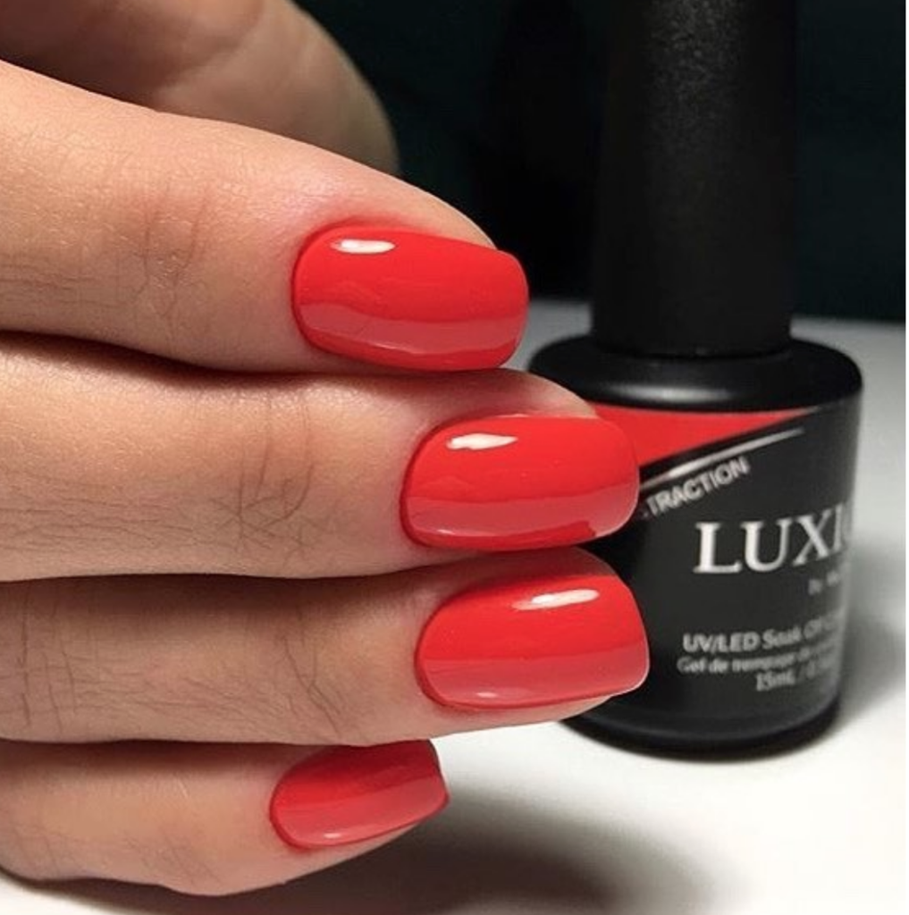 Akzentz Luxio Distraction gel color and finish