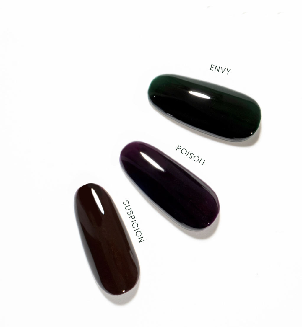 Akzentz Luxio Envy shown in manufacturer color imagery