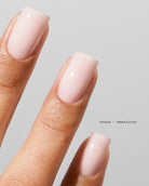 Akzentz Luxio Imaculee gel color and finish