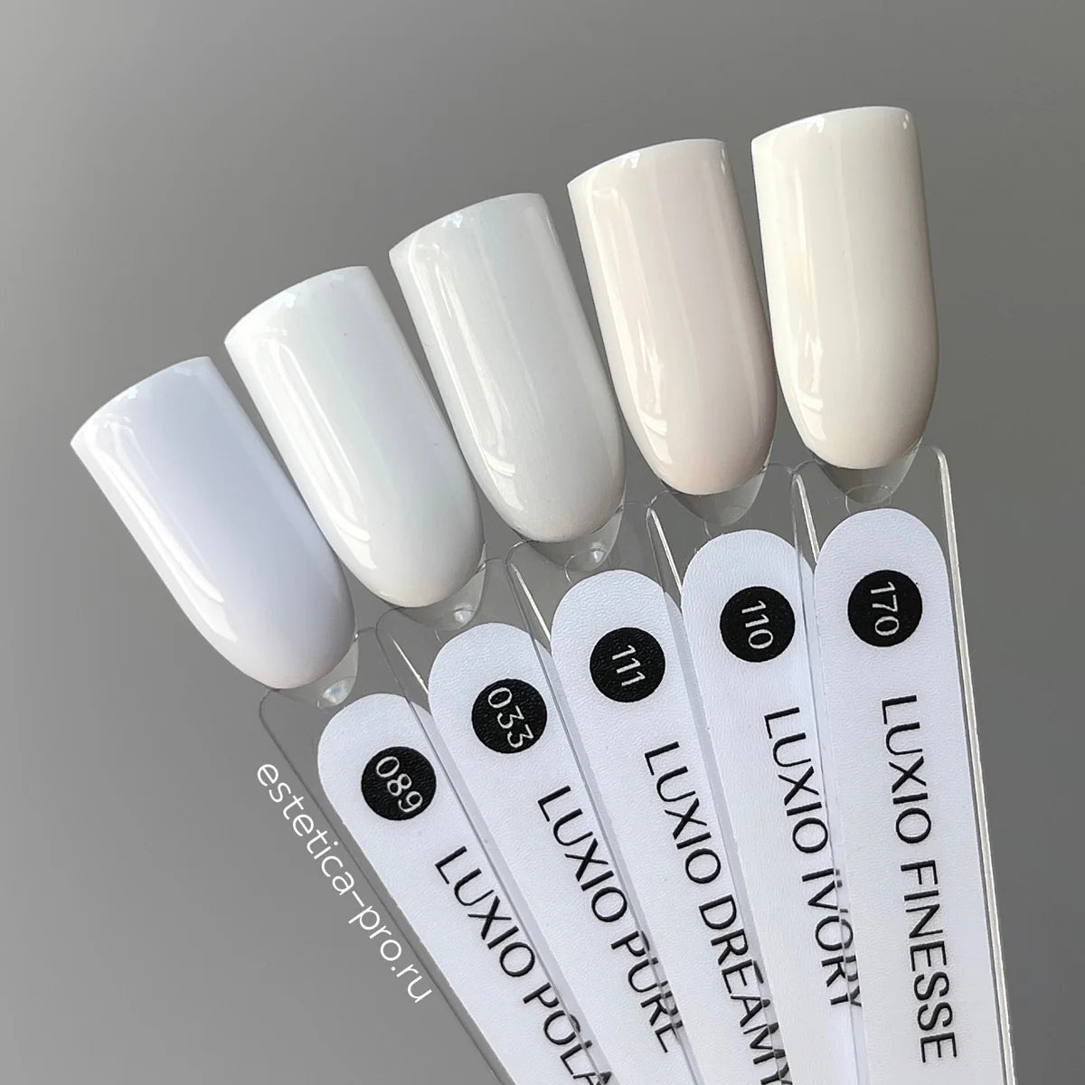 Akzentz Luxio Pure shown in manufacturer color imagery