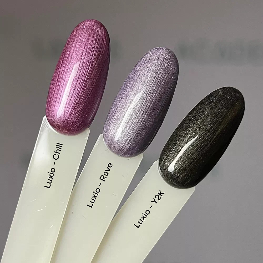 Akzentz Luxio Rave gel color shown with related shades on swatch sticks