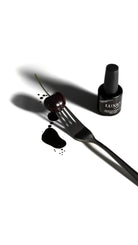Akzentz Luxio Suspicion 15 mL gel bottle with dark brown gel detail