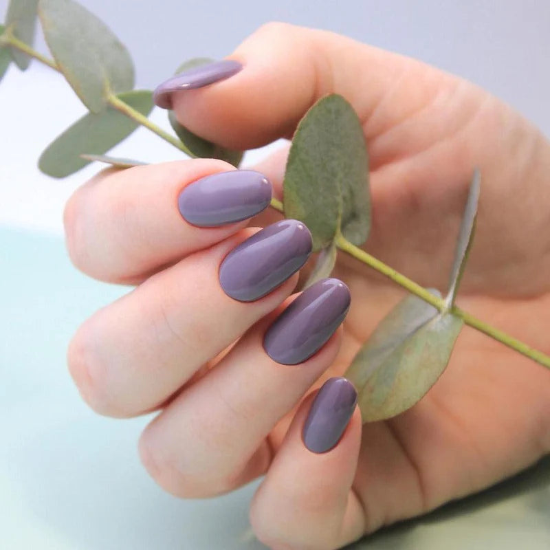 Akzentz Luxio Willow gel color and finish